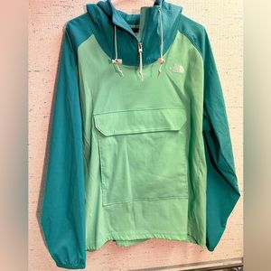 The North Face Windbreaker - Men’s Large